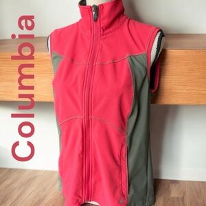 Columbia-medium women’s titanium w/omni wicking  coral pink/olive green vest EUC